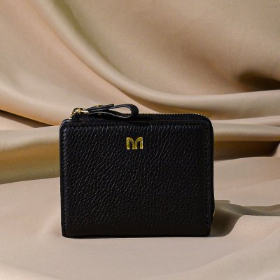 ALLURING - dámska peňaženka so zlatým zipsom čierna